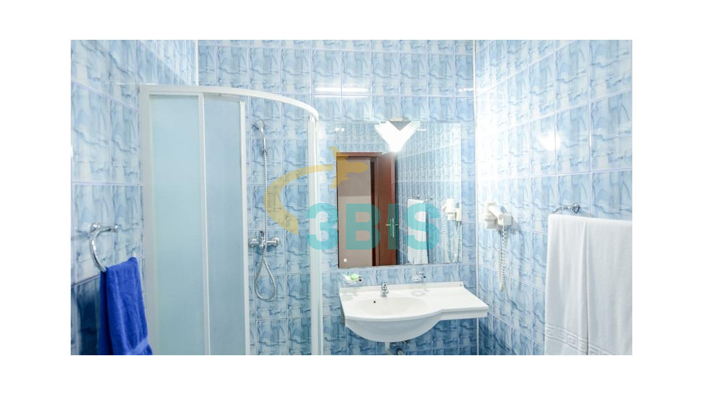 Hotel Hera din Predeal Oferte și tarife. Birou de Rezervari. Calculează-ți oferta singur, in 2 minute!