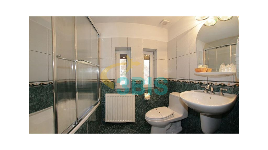 Hotel Bastion din Sinaia Oferte și tarife. Birou de Rezervari. Calculează-ți oferta singur, in 2 minute!