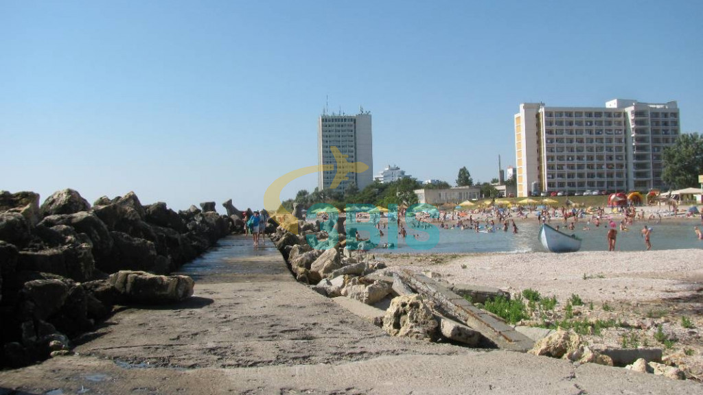 Hotel Cometa din Jupiter Oferte și tarife. Birou de Rezervari. Calculează-ți oferta singur, in 2 minute!