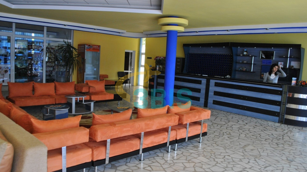 Hotel Cometa din Jupiter Oferte și tarife. Birou de Rezervari. Calculează-ți oferta singur, in 2 minute!