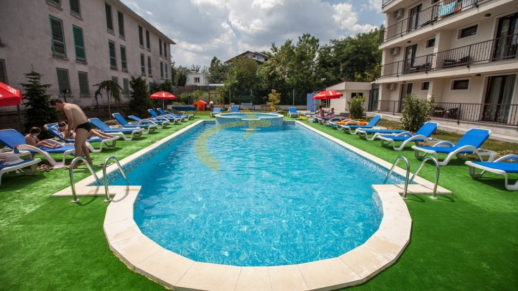 Hotel Mondial  din Eforie Nord Oferte și tarife. Birou de Rezervari. Calculează-ți oferta singur, in 2 minute!