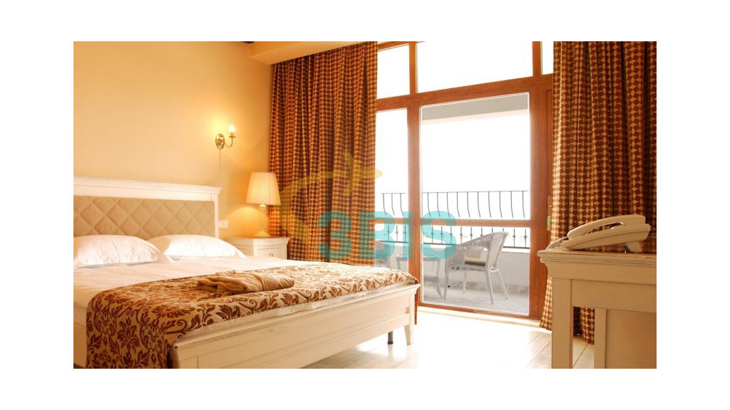 Hotel Arcadia din Mamaia Nord - Navodari Oferte și tarife. Birou de Rezervari. Calculează-ți oferta singur, in 2 minute!