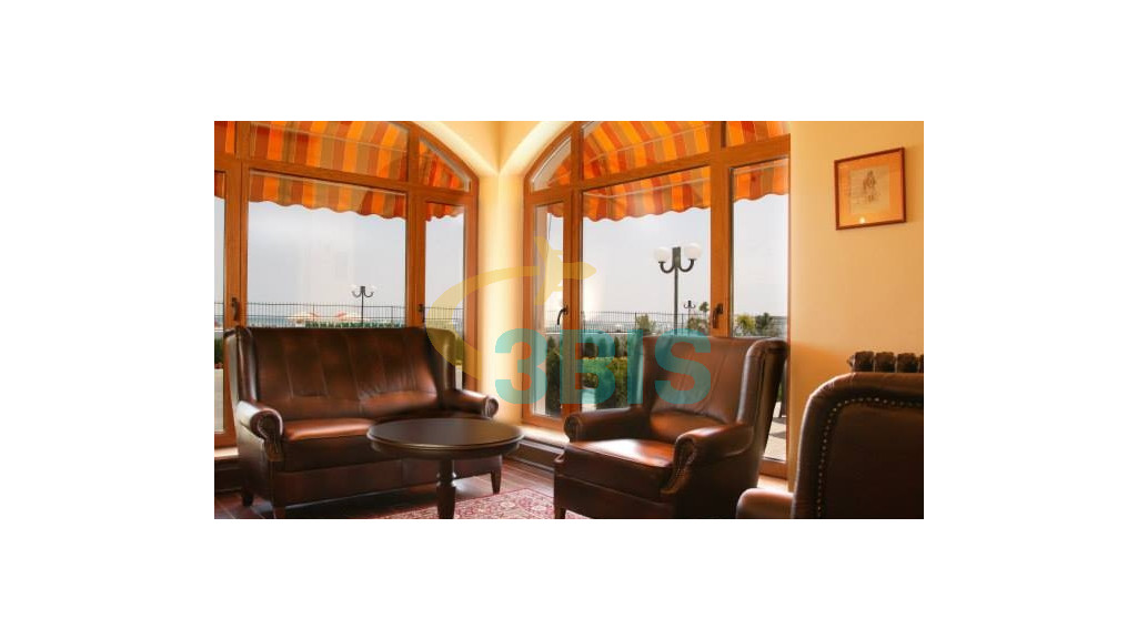 Hotel Arcadia din Mamaia Nord - Navodari Oferte și tarife. Birou de Rezervari. Calculează-ți oferta singur, in 2 minute!