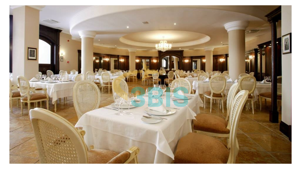 Hotel Arena Regia Hotel & Spa din Mamaia Nord - Navodari Oferte și tarife. Birou de Rezervari. Calculează-ți oferta singur, in 2 minute!