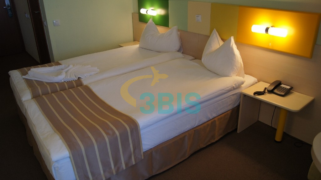 Hotel Zenith din Mamaia Oferte și tarife. Birou de Rezervari. Calculează-ți oferta singur, in 2 minute!