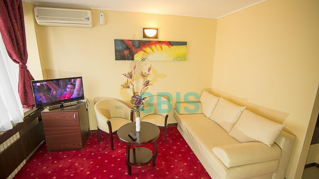 Hotel Parc  din Mamaia Oferte și tarife. Birou de Rezervari. Calculează-ți oferta singur, in 2 minute!