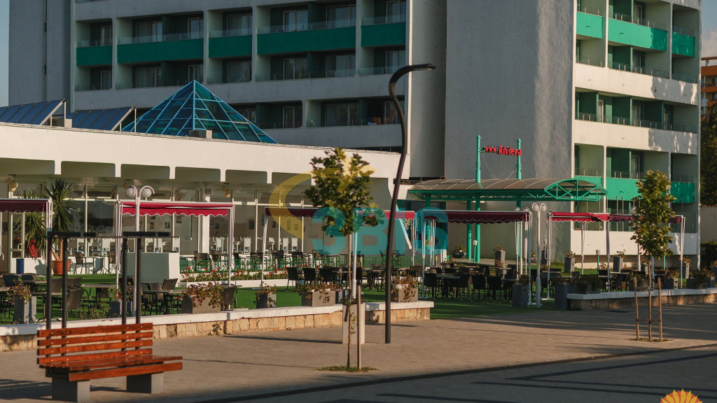 Hotel Riviera din Mamaia Oferte și tarife. Birou de Rezervari. Calculează-ți oferta singur, in 2 minute!