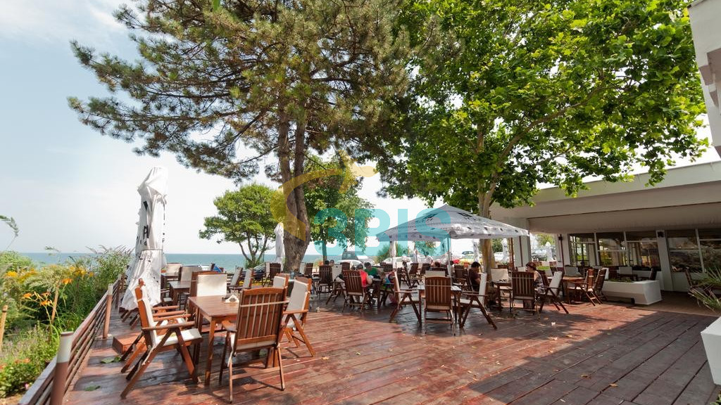 Hotel Opal din Mangalia Oferte și tarife. Birou de Rezervari. Calculează-ți oferta singur, in 2 minute!