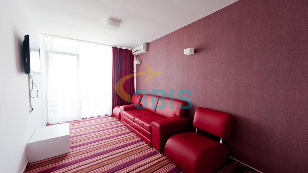 Hotel Opal din Mangalia Oferte și tarife. Birou de Rezervari. Calculează-ți oferta singur, in 2 minute!