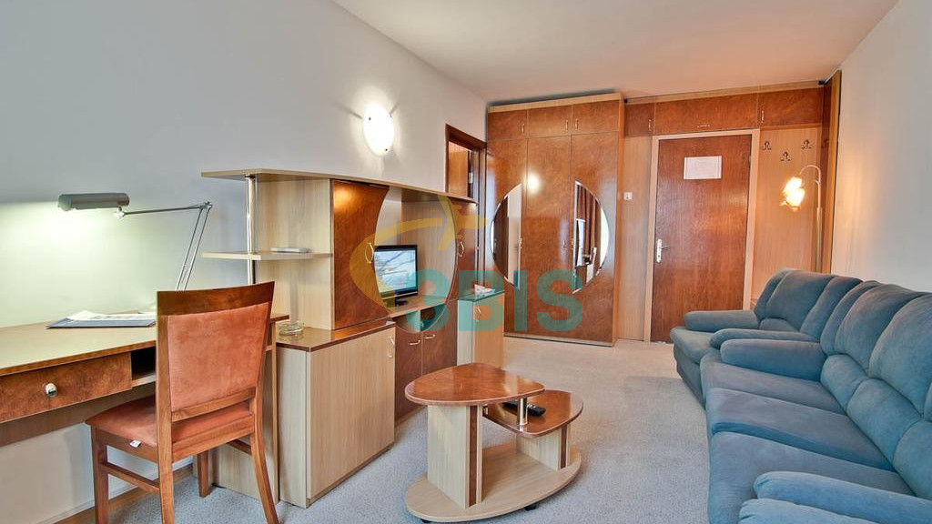 Hotel Hora din Saturn Oferte și tarife. Birou de Rezervari. Calculează-ți oferta singur, in 2 minute!