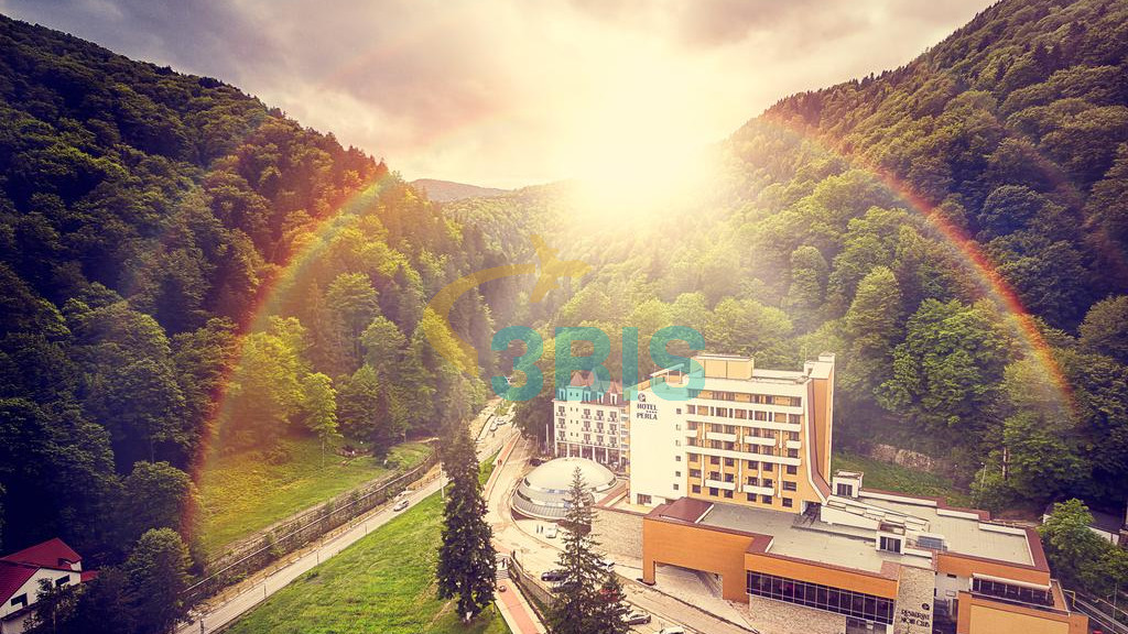 Hotel Perla din Slanic-Moldova Oferte și tarife. Birou de Rezervari. Calculează-ți oferta singur, in 2 minute!
