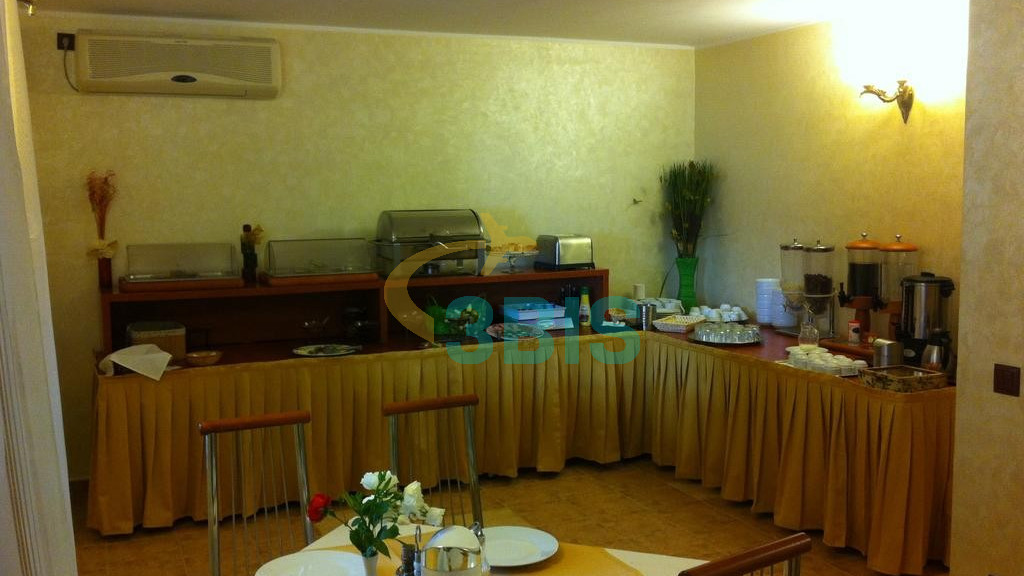 Hotel Corsa din Mangalia Oferte și tarife. Birou de Rezervari. Calculează-ți oferta singur, in 2 minute!