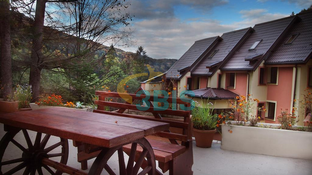 Hotel Dobru din Slanic-Moldova Oferte și tarife. Birou de Rezervari. Calculează-ți oferta singur, in 2 minute!
