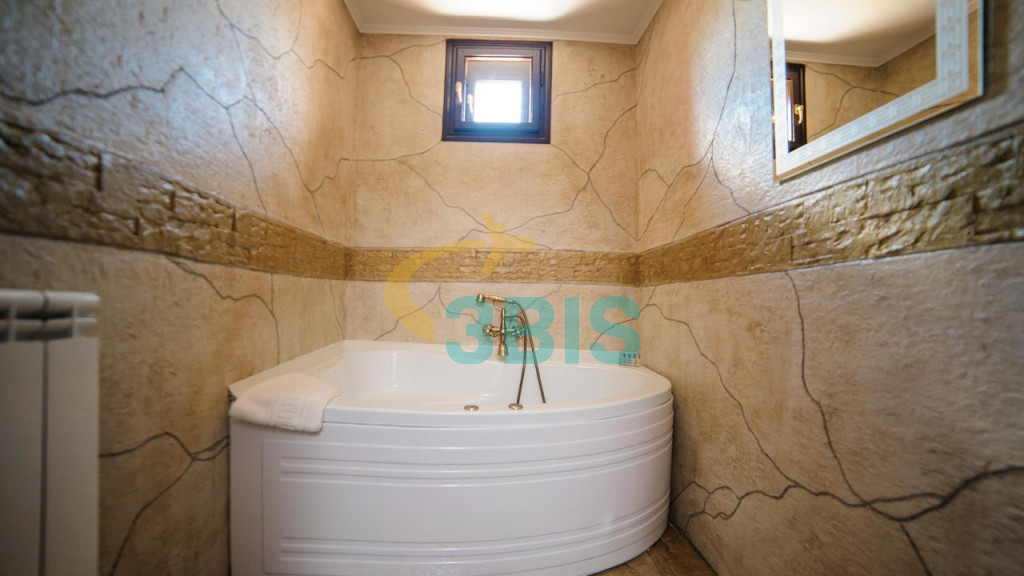Hotel Gala din Oradea Oferte și tarife. Birou de Rezervari. Calculează-ți oferta singur, in 2 minute!