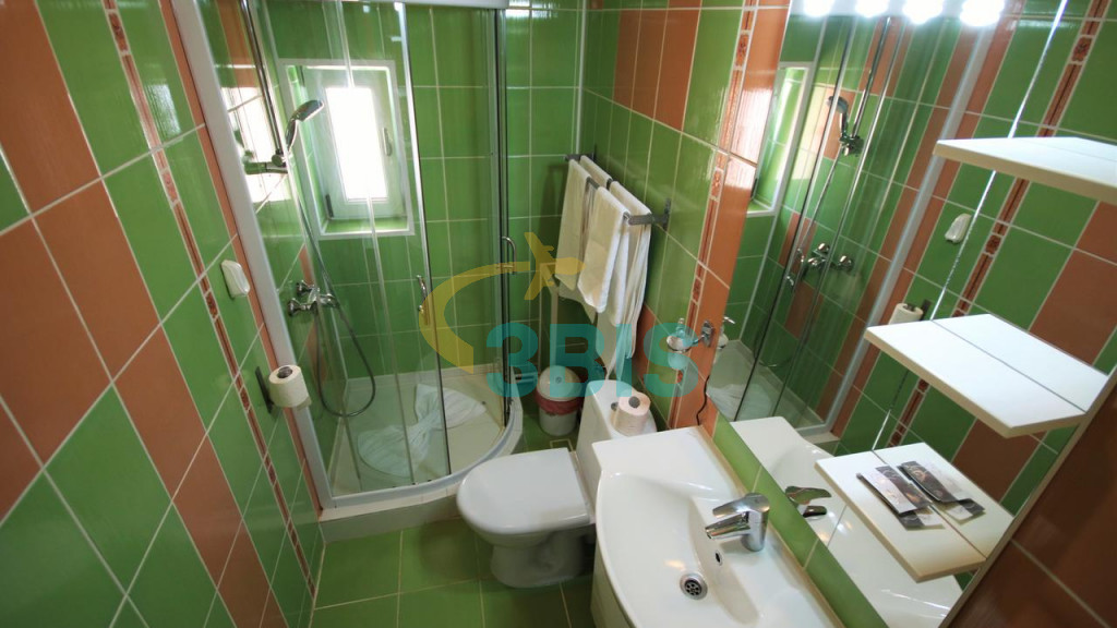 Pensiune Danubia din Orsova Oferte și tarife. Birou de Rezervari. Calculează-ți oferta singur, in 2 minute!