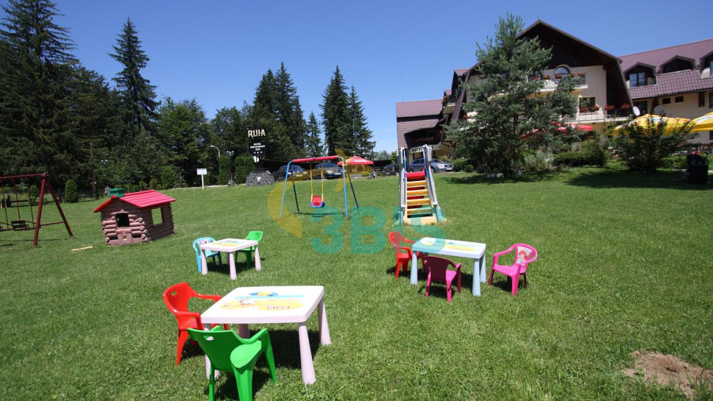 Hotel Ruia  din Poiana Brasov Oferte și tarife. Birou de Rezervari. Calculează-ți oferta singur, in 2 minute!