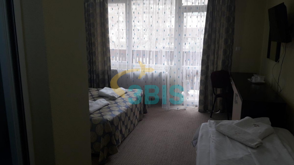 Hotel Iri din Busteni Oferte și tarife. Birou de Rezervari. Calculează-ți oferta singur, in 2 minute!