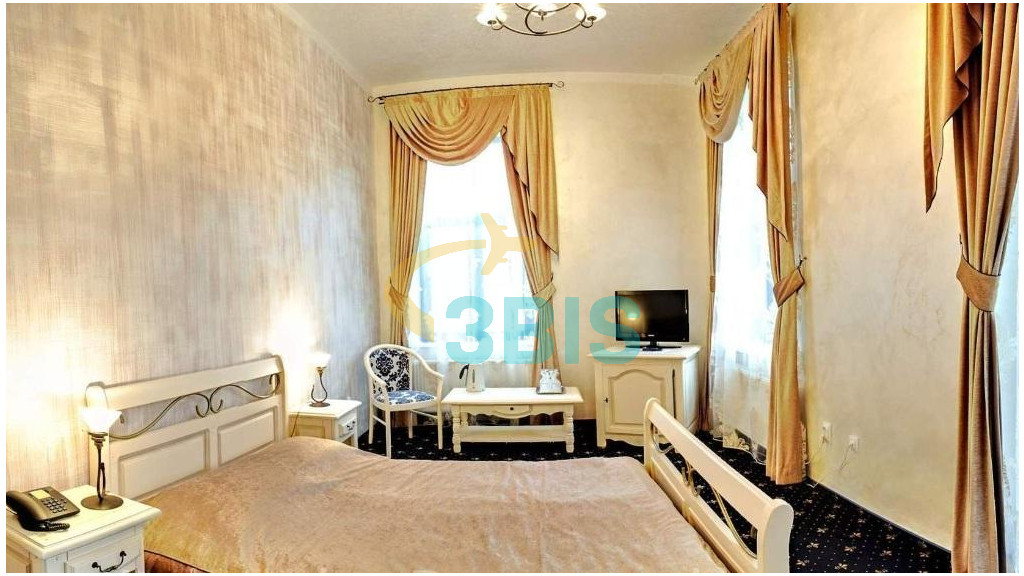 Hotel Carol din Vatra Dornei Oferte și tarife. Birou de Rezervari. Calculează-ți oferta singur, in 2 minute!