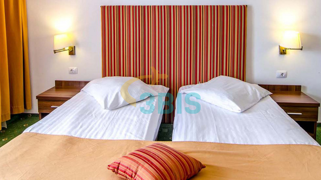 Hotel Piatra Craiului din Fundata Oferte și tarife. Birou de Rezervari. Calculează-ți oferta singur, in 2 minute!