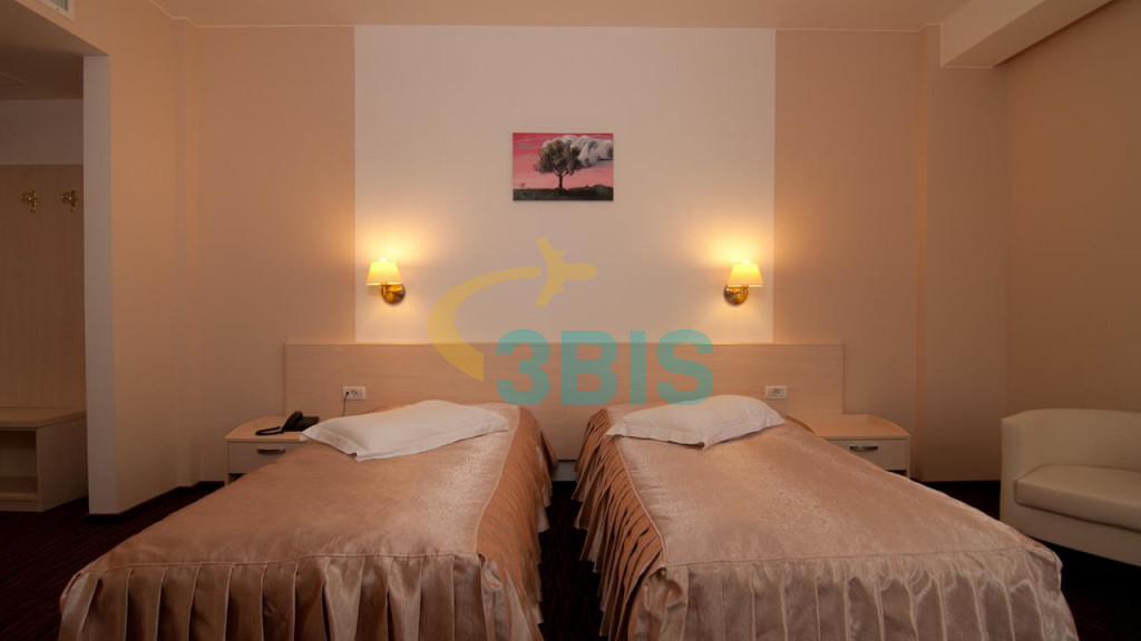 Hotel Nevis din Oradea Oferte și tarife. Birou de Rezervari. Calculează-ți oferta singur, in 2 minute!