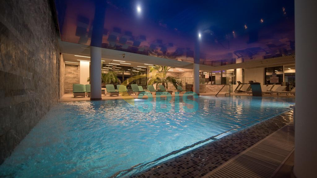 Hotel Silver Mountain Resort & Spa din Poiana Brasov Oferte și tarife. Birou de Rezervari. Calculează-ți oferta singur, in 2 minute!