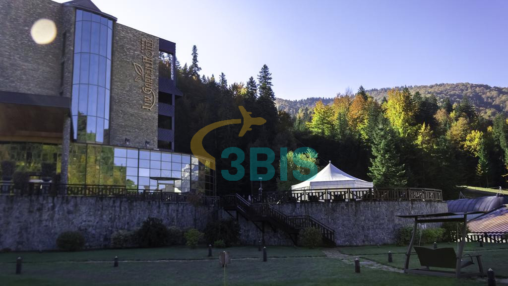Hotel Lux Garden din Azuga Oferte și tarife. Birou de Rezervari. Calculează-ți oferta singur, in 2 minute!