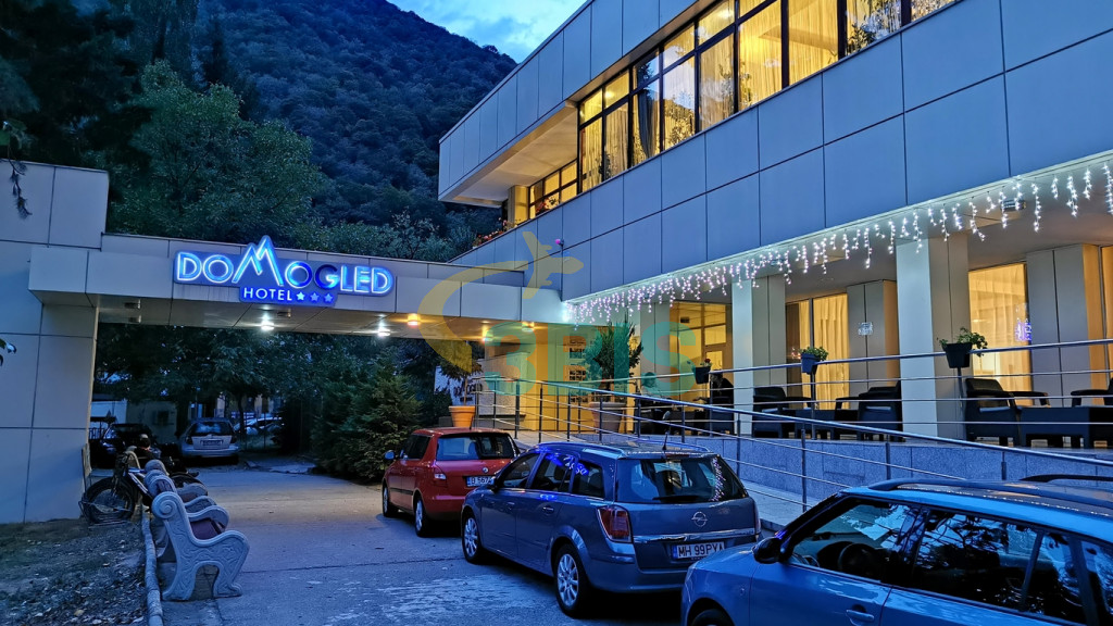 Hotel Domogled din Baile Herculane Oferte și tarife. Birou de Rezervari. Calculează-ți oferta singur, in 2 minute!