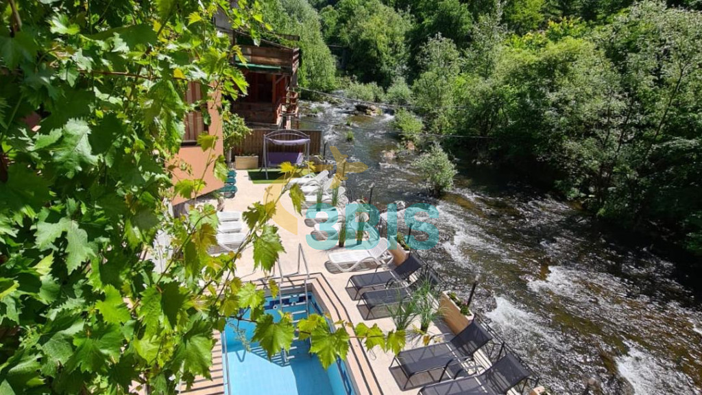 Hotel Holiday Maria din Baile Herculane Oferte și tarife. Birou de Rezervari. Calculează-ți oferta singur, in 2 minute!