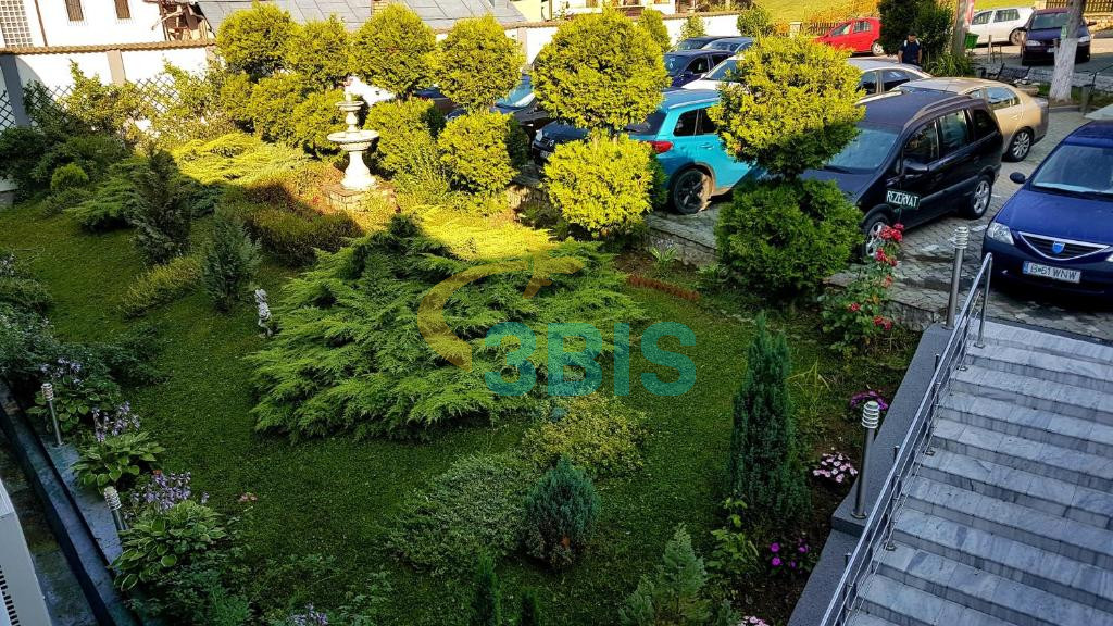 Hotel Suprem din Baile Olanesti Oferte și tarife. Birou de Rezervari. Calculează-ți oferta singur, in 2 minute!