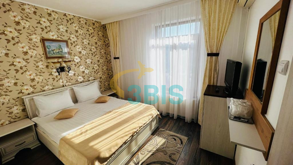 Hotel Suprem din Baile Olanesti Oferte și tarife. Birou de Rezervari. Calculează-ți oferta singur, in 2 minute!