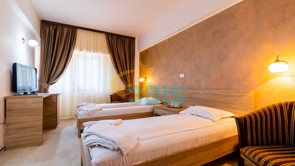Hotel Livadia  din Baile Olanesti Oferte și tarife. Birou de Rezervari. Calculează-ți oferta singur, in 2 minute!