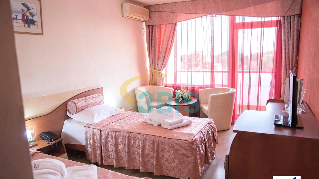 Hotel Paradiso din Mangalia Oferte și tarife. Birou de Rezervari. Calculează-ți oferta singur, in 2 minute!