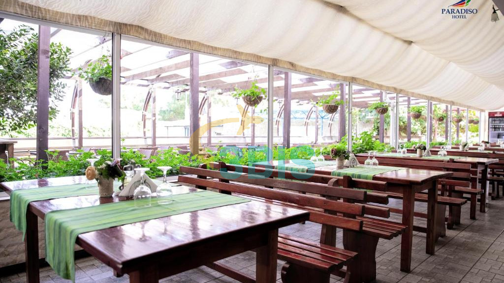 Hotel Paradiso din Mangalia Oferte și tarife. Birou de Rezervari. Calculează-ți oferta singur, in 2 minute!