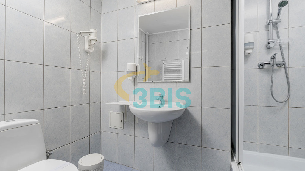 Hotel Cozia din Calimanesti-Caciulata Oferte și tarife. Birou de Rezervari. Calculează-ți oferta singur, in 2 minute!