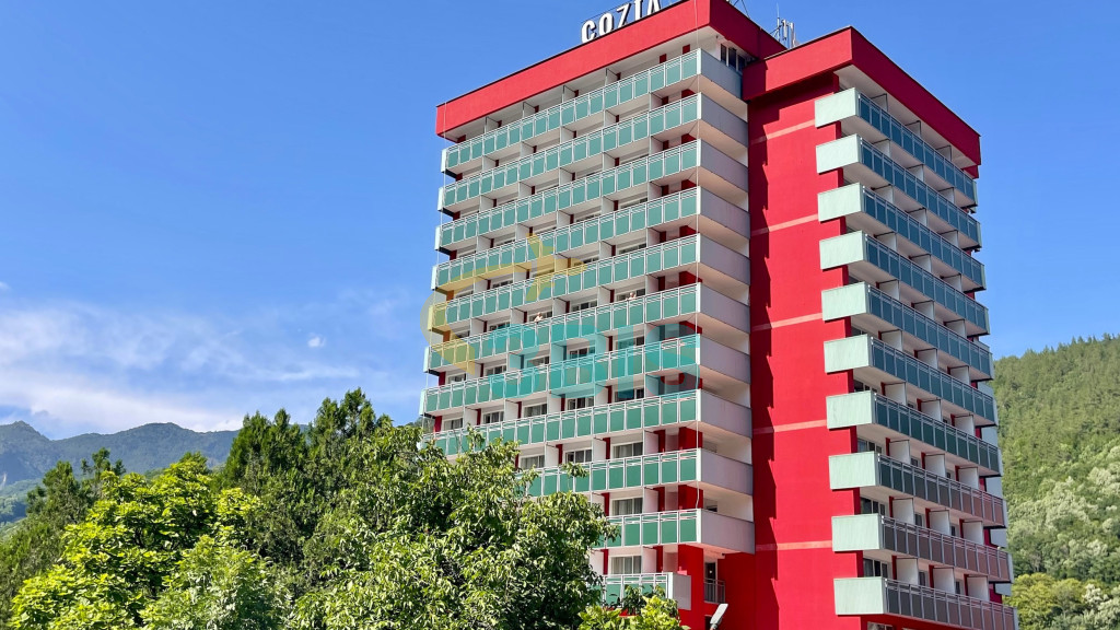 Hotel Cozia din Calimanesti-Caciulata Oferte și tarife. Birou de Rezervari. Calculează-ți oferta singur, in 2 minute!