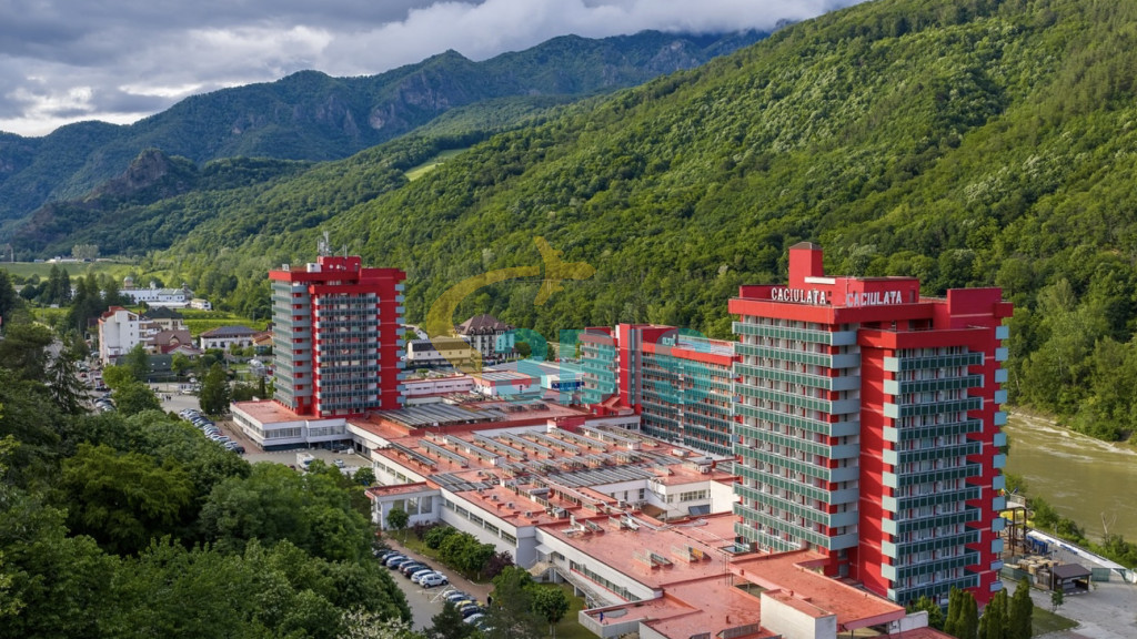 Hotel Caciulata Complex balnear Cozia din Calimanesti-Caciulata Oferte și tarife. Birou de Rezervari. Calculează-ți oferta singur, in 2 minute!