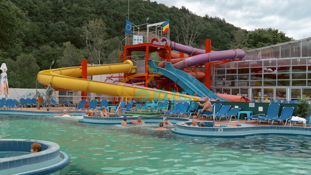 Hotel Caciulata Complex balnear Cozia din Calimanesti-Caciulata Oferte și tarife. Birou de Rezervari. Calculează-ți oferta singur, in 2 minute!