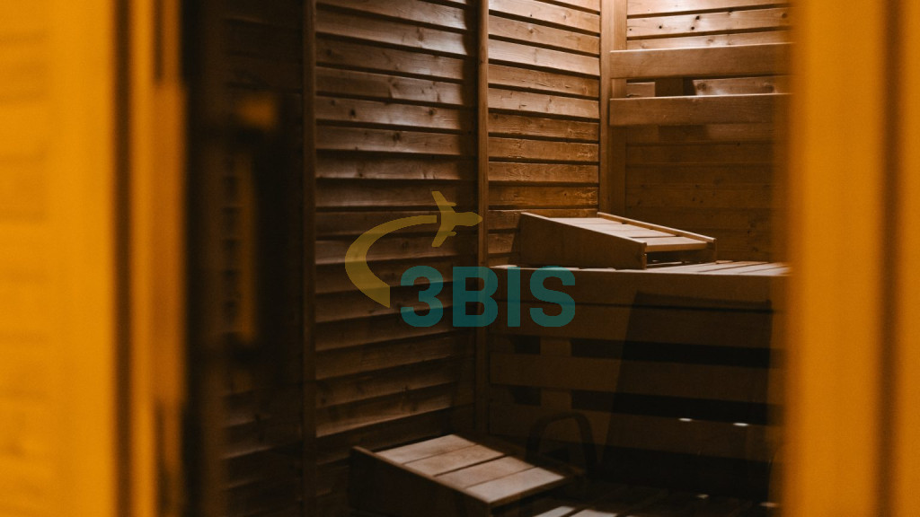 Hotel Ciucas din Baile Tusnad Oferte și tarife. Birou de Rezervari. Calculează-ți oferta singur, in 2 minute!