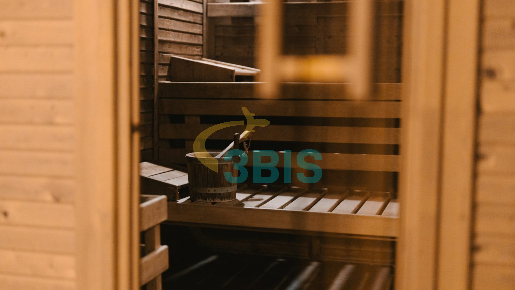 Hotel Ciucas din Baile Tusnad Oferte și tarife. Birou de Rezervari. Calculează-ți oferta singur, in 2 minute!