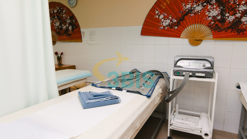 Hotel Ciucas din Baile Tusnad Oferte și tarife. Birou de Rezervari. Calculează-ți oferta singur, in 2 minute!