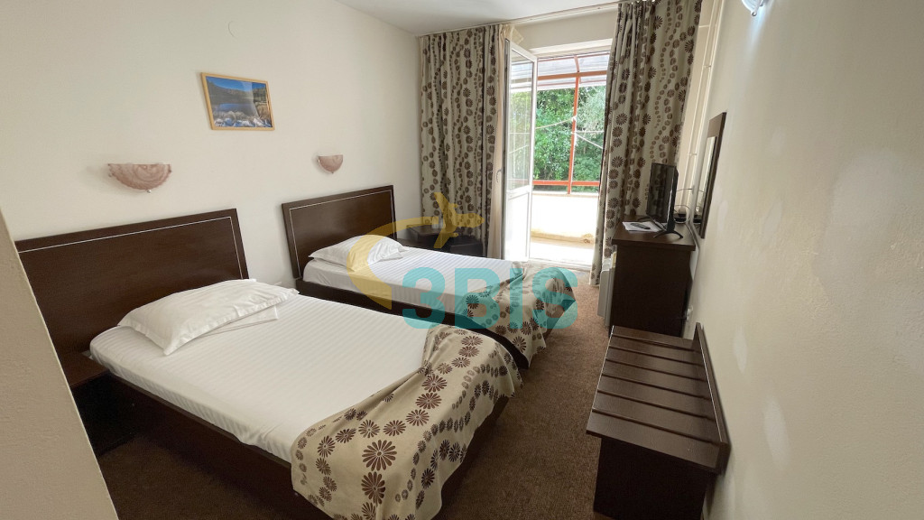 Hotel Oltenia din Baile Govora Oferte și tarife. Birou de Rezervari. Calculează-ți oferta singur, in 2 minute!