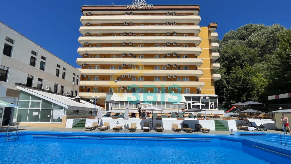 Hotel Oltenia din Baile Govora Oferte și tarife. Birou de Rezervari. Calculează-ți oferta singur, in 2 minute!