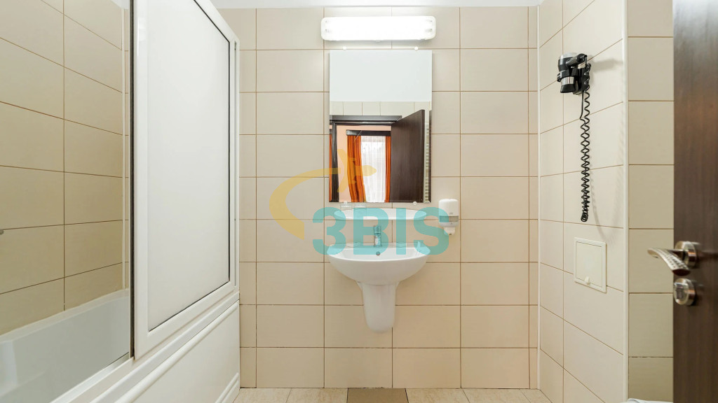 Hotel Central din Calimanesti-Caciulata Oferte și tarife. Birou de Rezervari. Calculează-ți oferta singur, in 2 minute!