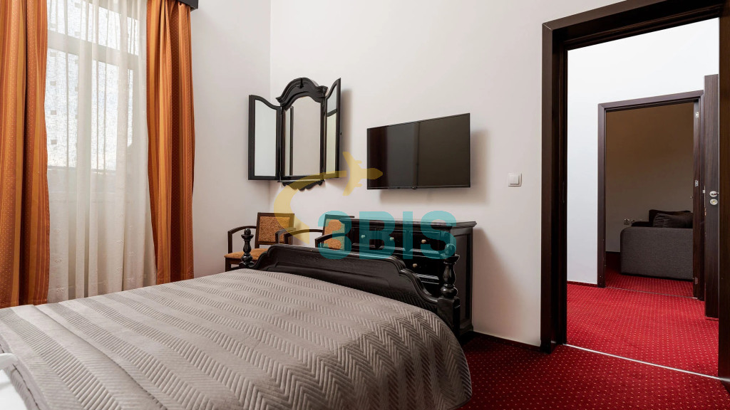 Hotel Central din Calimanesti-Caciulata Oferte și tarife. Birou de Rezervari. Calculează-ți oferta singur, in 2 minute!