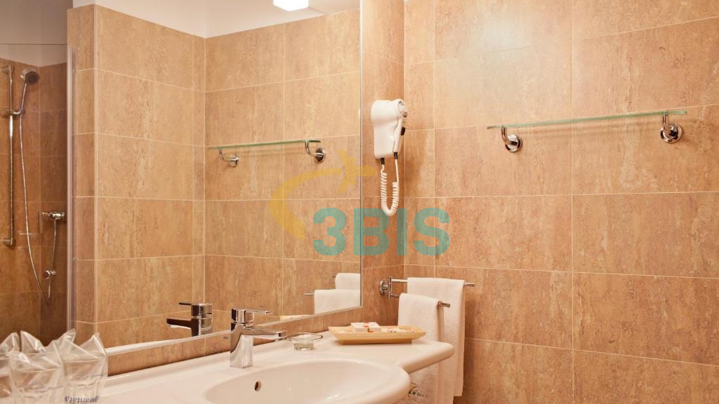 Hotel Clermont din Covasna Oferte și tarife. Birou de Rezervari. Calculează-ți oferta singur, in 2 minute!