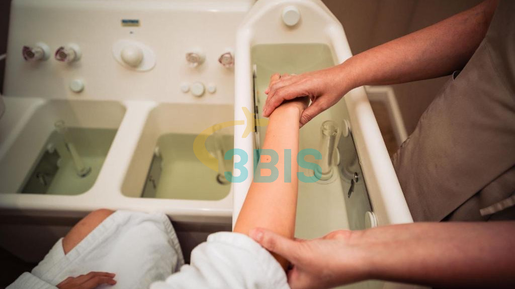 Hotel Afrodita din Baile Herculane Oferte și tarife. Birou de Rezervari. Calculează-ți oferta singur, in 2 minute!