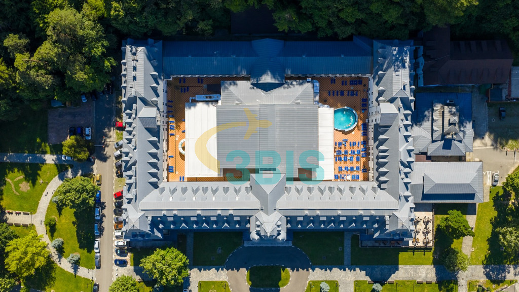 Hotel Central din Calimanesti-Caciulata Oferte și tarife. Birou de Rezervari. Calculează-ți oferta singur, in 2 minute!