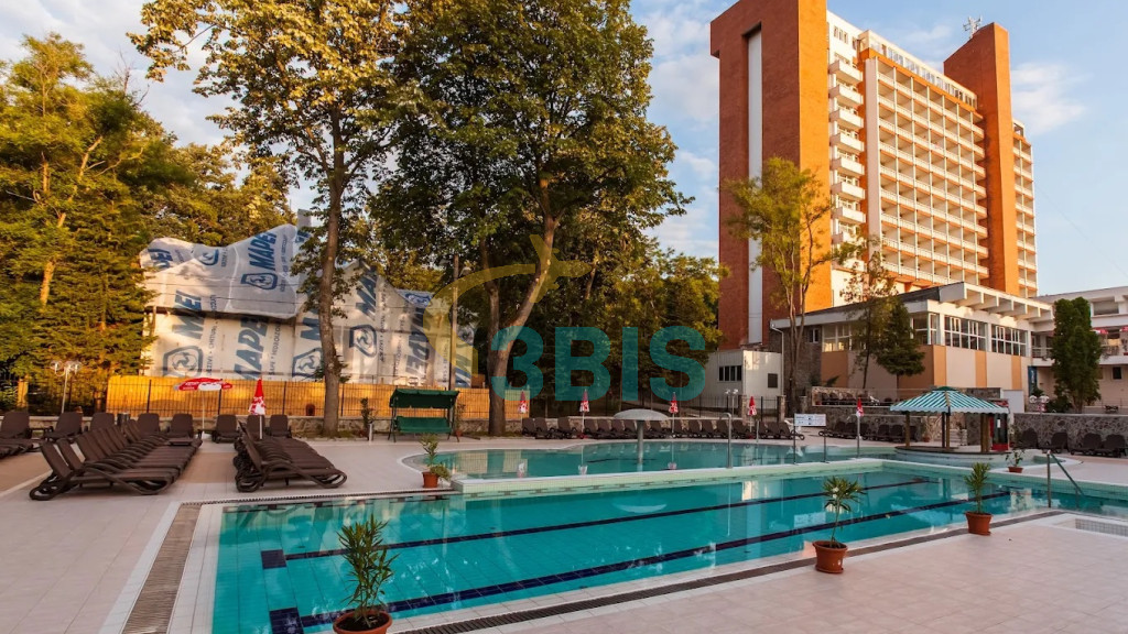 Hotel Termal din Baile Felix Oferte și tarife. Birou de Rezervari. Calculează-ți oferta singur, in 2 minute!