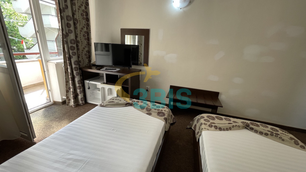 Hotel Oltenia din Baile Govora Oferte și tarife. Birou de Rezervari. Calculează-ți oferta singur, in 2 minute!