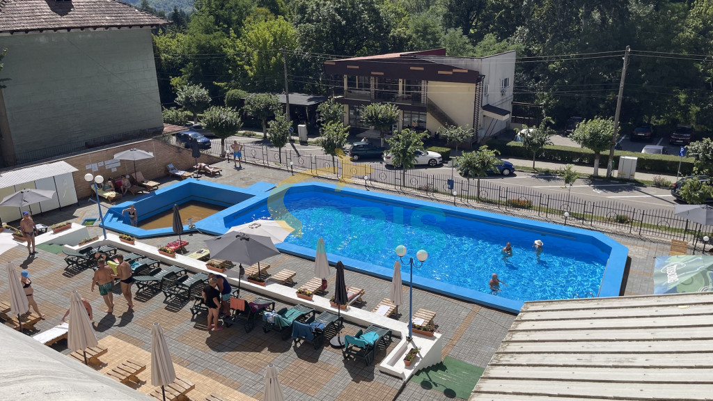 Hotel Oltenia din Baile Govora Oferte și tarife. Birou de Rezervari. Calculează-ți oferta singur, in 2 minute!